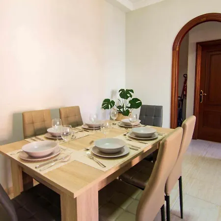 Apartment Apartamento Puerto De La Cruz, 3 Dormitorios, 7 Personas - Es-284-11